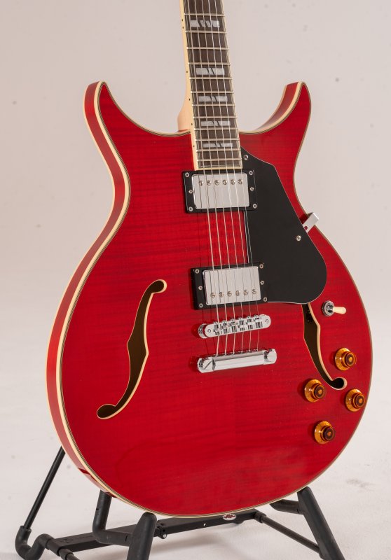 Washburn SH35TR-U Wing Series Trans Red Guitarra Eléctrica 4