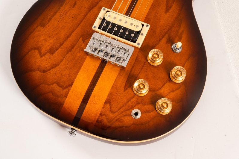 Washburn H10TS-U Wing Series Hawk Tobacco Burst Guitarra Eléctrica 4